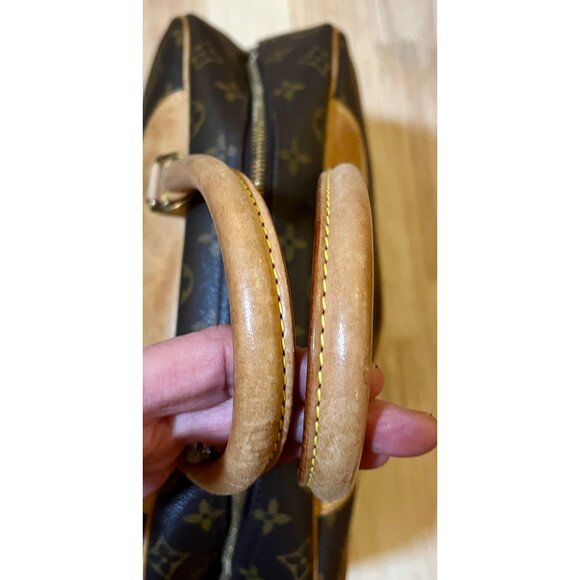 ✺✺ AUTHENTIC LOUIS VUITTON MONOGRAM DEAUVILLE HANDBAG✺✺ - Picture 9 of 14
